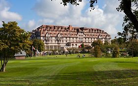 Hôtel Barrière L'Hôtel du Golf
